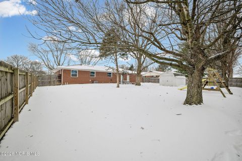 Tiny photo for 707 Winterhaven Drive, Findlay, OH 45840 (MLS # 10003730)