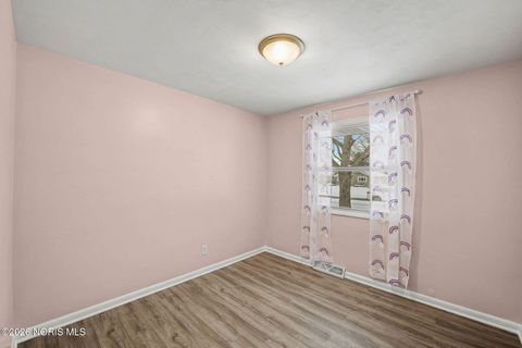 Tiny photo for 707 Winterhaven Drive, Findlay, OH 45840 (MLS # 10003730)