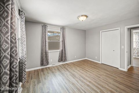 Tiny photo for 707 Winterhaven Drive, Findlay, OH 45840 (MLS # 10003730)