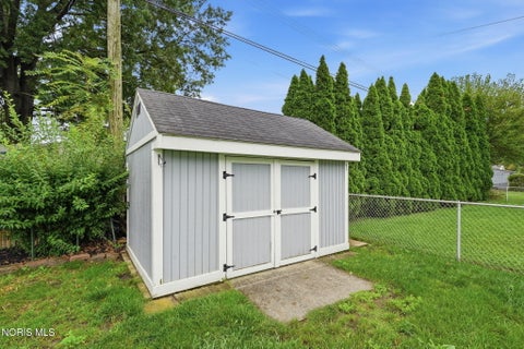 Tiny photo for 3157 Keemont Drive, Toledo, OH 43613 (MLS # 10012480)