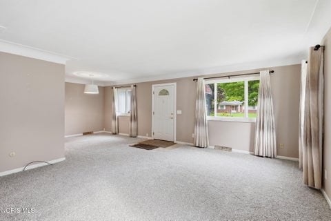 Tiny photo for 3157 Keemont Drive, Toledo, OH 43613 (MLS # 10012480)