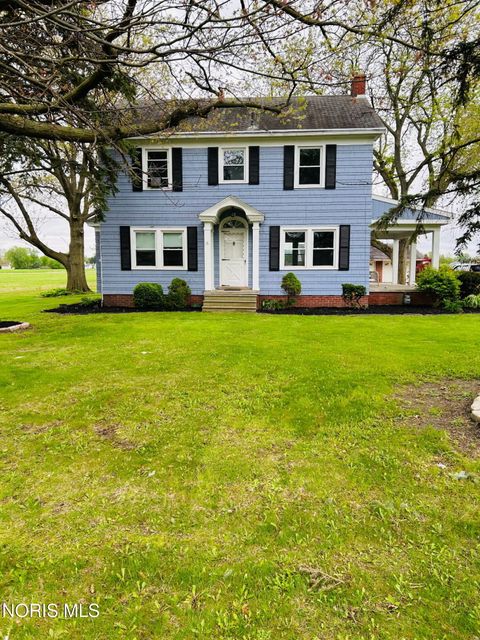 Photo of 3220 Brown Road, Oregon, OH 43616 (MLS # 10006489)
