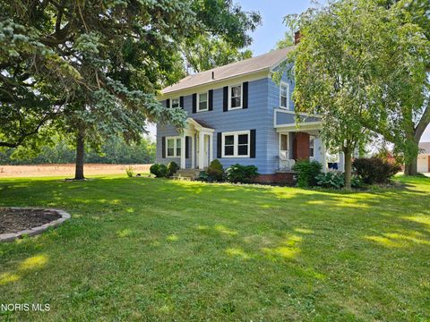 Photo of 3220 Brown Road, Oregon, OH 43616 (MLS # 10006489)