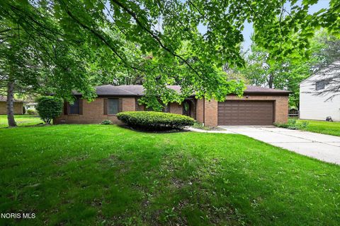 Tiny photo for 405 Normandie Boulevard, Bowling Green, OH 43402 (MLS # 10009941)