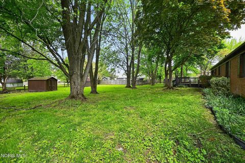 Tiny photo for 405 Normandie Boulevard, Bowling Green, OH 43402 (MLS # 10009941)