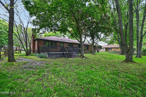 Tiny photo for 405 Normandie Boulevard, Bowling Green, OH 43402 (MLS # 10009941)