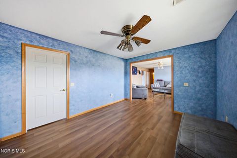 Tiny photo for 891 N Woodland Avenue, Clyde, OH 43410 (MLS # 10004747)