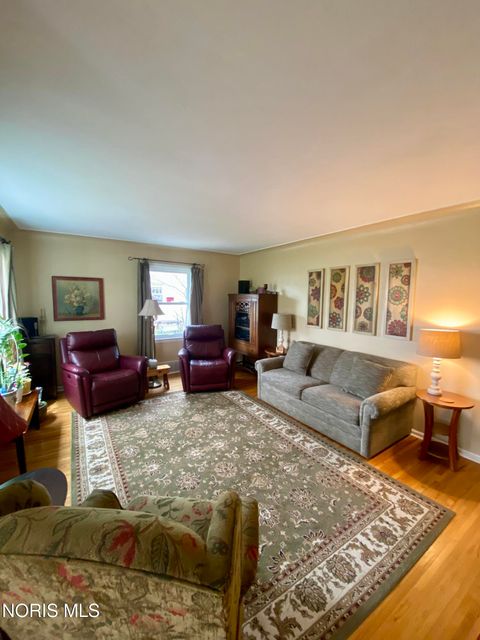 Tiny photo for 3008 Pemberton Drive, Toledo, OH 43606 (MLS # 10006217)