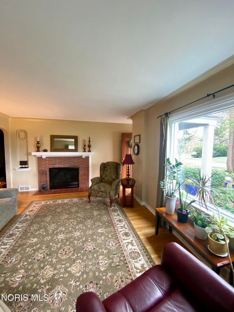 Tiny photo for 3008 Pemberton Drive, Toledo, OH 43606 (MLS # 10006217)