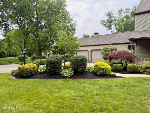 Tiny photo for 27 Ridge Drive, Fremont, OH 43420 (MLS # 10008981)