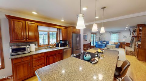 Tiny photo for 27 Ridge Drive, Fremont, OH 43420 (MLS # 10008981)