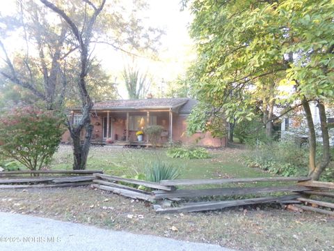 Tiny photo for 313 E State Line Road, Toledo, OH 43612 (MLS # 10000260)