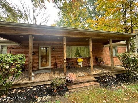 Photo of 313 E State Line Road, Toledo, OH 43612 (MLS # 10000260)