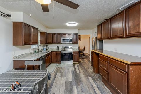 Tiny photo for 3658 Fairwood Drive, Sylvania, OH 43560 (MLS # 10003161)