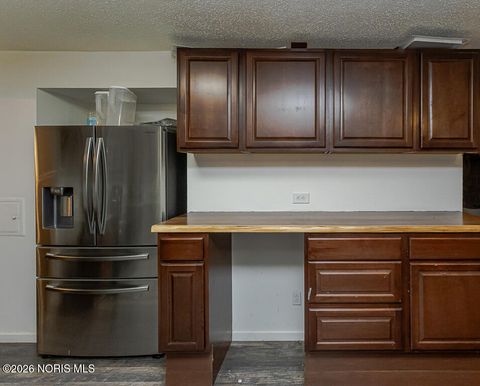 Tiny photo for 3658 Fairwood Drive, Sylvania, OH 43560 (MLS # 10003161)