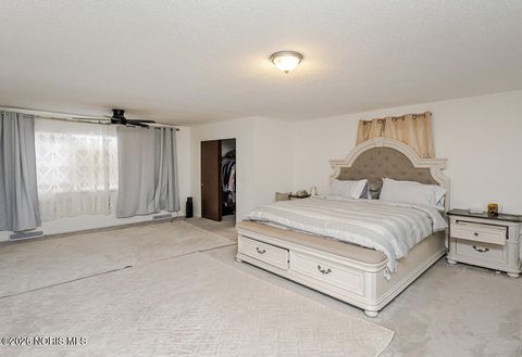 Tiny photo for 3658 Fairwood Drive, Sylvania, OH 43560 (MLS # 10003161)