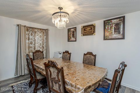 Tiny photo for 3658 Fairwood Drive, Sylvania, OH 43560 (MLS # 10003161)