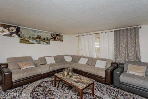 Tiny photo for 3658 Fairwood Drive, Sylvania, OH 43560 (MLS # 10003161)