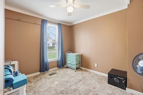 Tiny photo for 533 Hull Avenue, Findlay, OH 45840 (MLS # 10005990)