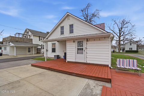 Tiny photo for 533 Hull Avenue, Findlay, OH 45840 (MLS # 10005990)
