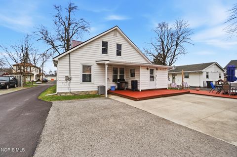 Tiny photo for 533 Hull Avenue, Findlay, OH 45840 (MLS # 10005990)
