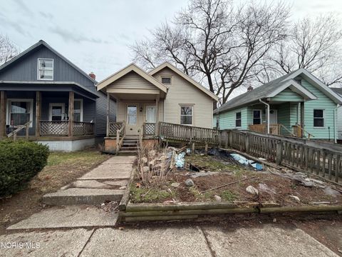 Tiny photo for 1956 Idaho Street, Toledo, OH 43605 (MLS # 10006829)