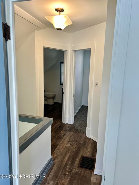 Tiny photo for 541 Oakdale Avenue, Toledo, OH 43605 (MLS # 10002588)