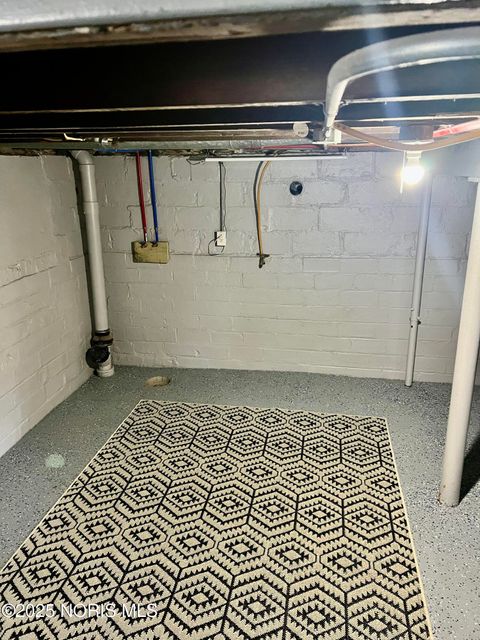 Tiny photo for 541 Oakdale Avenue, Toledo, OH 43605 (MLS # 10002588)