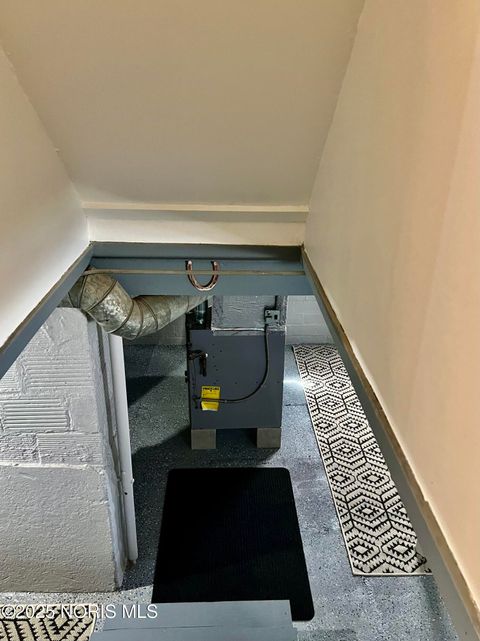 Tiny photo for 541 Oakdale Avenue, Toledo, OH 43605 (MLS # 10002588)