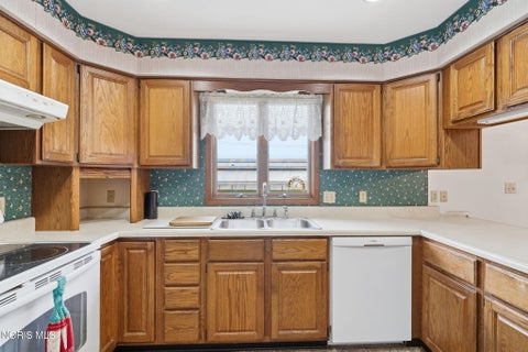 Tiny photo for 200 Hillshafer Drive, Findlay, OH 45840 (MLS # 10014801)