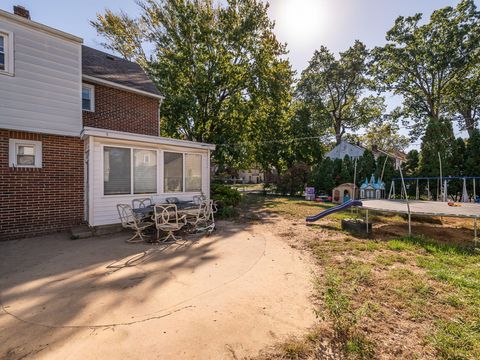 Tiny photo for 3805 Garrison Road, Toledo, OH 43613 (MLS # 10000076)