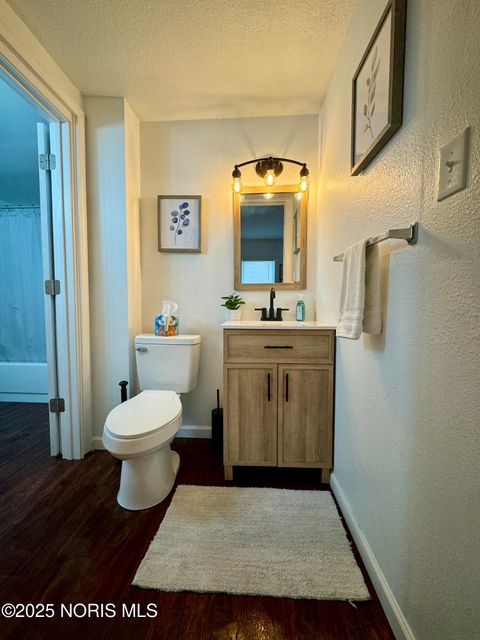 Tiny photo for 189 Elm Street, Rossford, OH 43460 (MLS # 10002221)