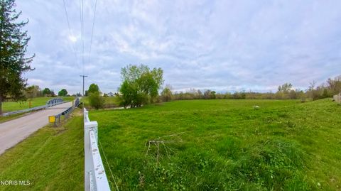 Tiny photo for 490 W County Road 30, Tiffin, OH 44883 (MLS # 10006893)