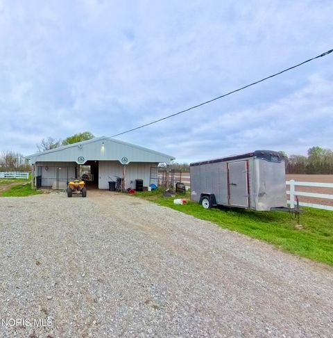 Tiny photo for 490 W County Road 30, Tiffin, OH 44883 (MLS # 10006893)