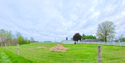 Tiny photo for 490 W County Road 30, Tiffin, OH 44883 (MLS # 10006893)