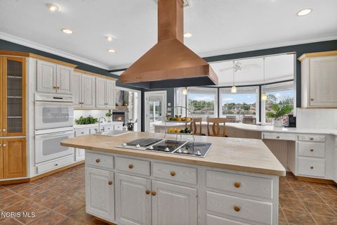 Tiny photo for 3209 Deep Water Lane, Maumee, OH 43537 (MLS # 10007323)