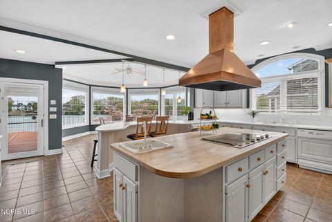 Tiny photo for 3209 Deep Water Lane, Maumee, OH 43537 (MLS # 10007323)
