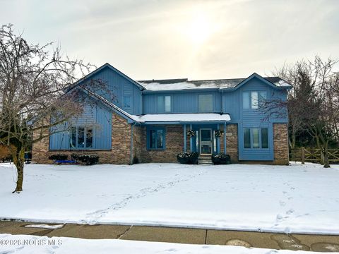 Photo of 7859 Little Road, Sylvania, OH 43560 (MLS # 10002767)