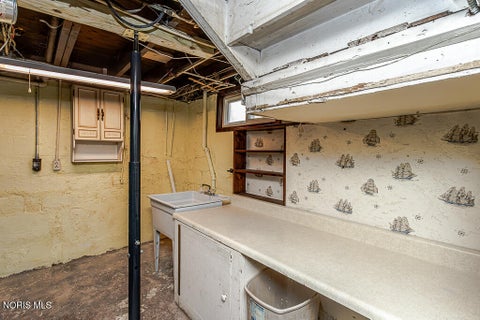 Tiny photo for 3515 Almeda Drive, Toledo, OH 43612 (MLS # 10014435)