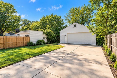 Tiny photo for 3515 Almeda Drive, Toledo, OH 43612 (MLS # 10014435)