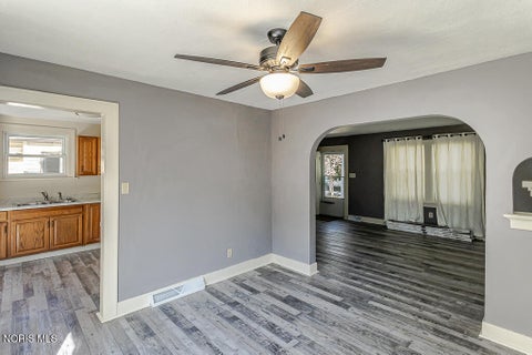 Tiny photo for 3515 Almeda Drive, Toledo, OH 43612 (MLS # 10014435)