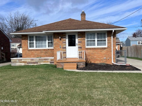 Tiny photo for 5459 Suder Avenue, Toledo, OH 43611 (MLS # 10012193)