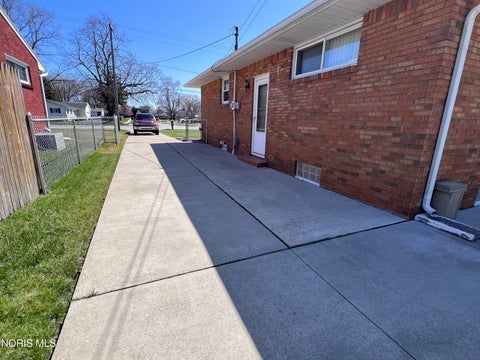 Tiny photo for 5459 Suder Avenue, Toledo, OH 43611 (MLS # 10012193)