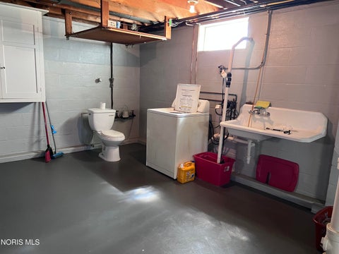 Tiny photo for 5459 Suder Avenue, Toledo, OH 43611 (MLS # 10012193)