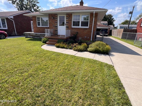 Tiny photo for 5459 Suder Avenue, Toledo, OH 43611 (MLS # 10012193)