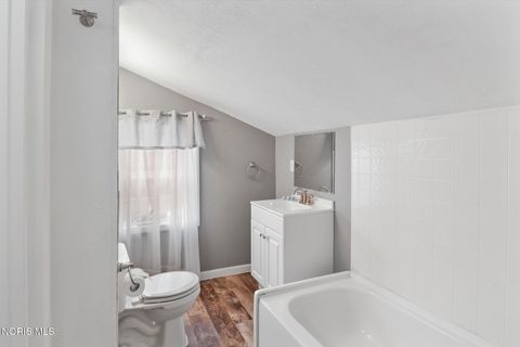 Tiny photo for 1944 Ashcroft Drive, Oregon, OH 43616 (MLS # 10005003)