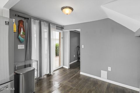 Tiny photo for 1944 Ashcroft Drive, Oregon, OH 43616 (MLS # 10005003)