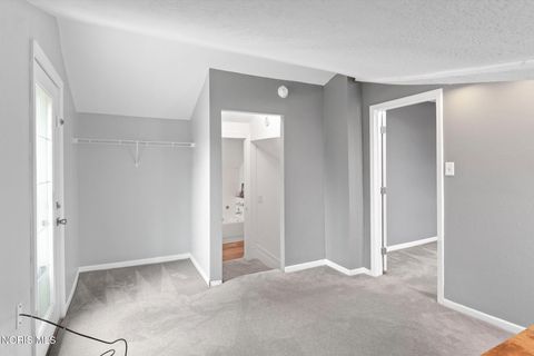 Tiny photo for 1944 Ashcroft Drive, Oregon, OH 43616 (MLS # 10005003)