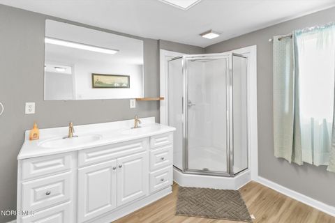 Tiny photo for 1944 Ashcroft Drive, Oregon, OH 43616 (MLS # 10005003)