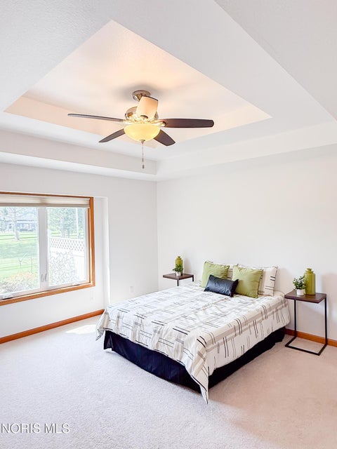 Tiny photo for 4878 Applewood Lane, Northwood, OH 43619 (MLS # 10012412)
